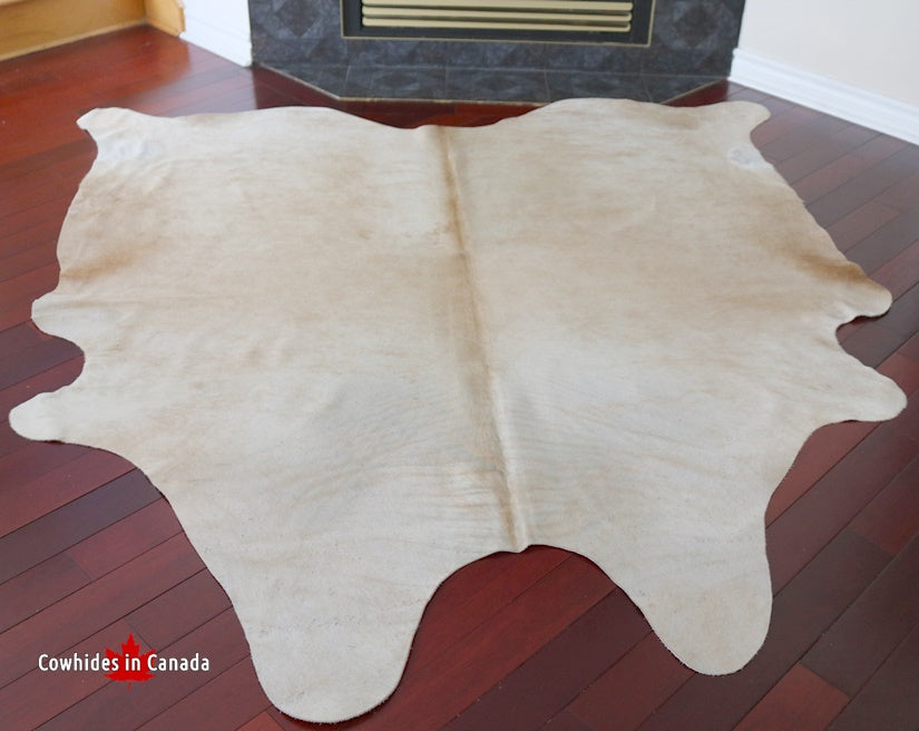 A 95350  Cowhide rug Collection Cowhides in Canada