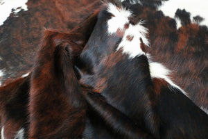 Cowhide rug Tricolor XXL. Code 96122.