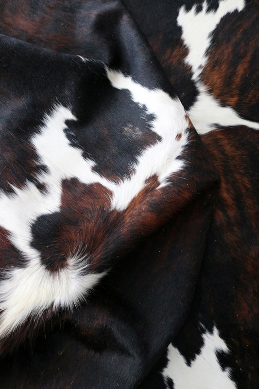 Cowhide Rug Tricolor XXXL Premium Collection. Code 97018.