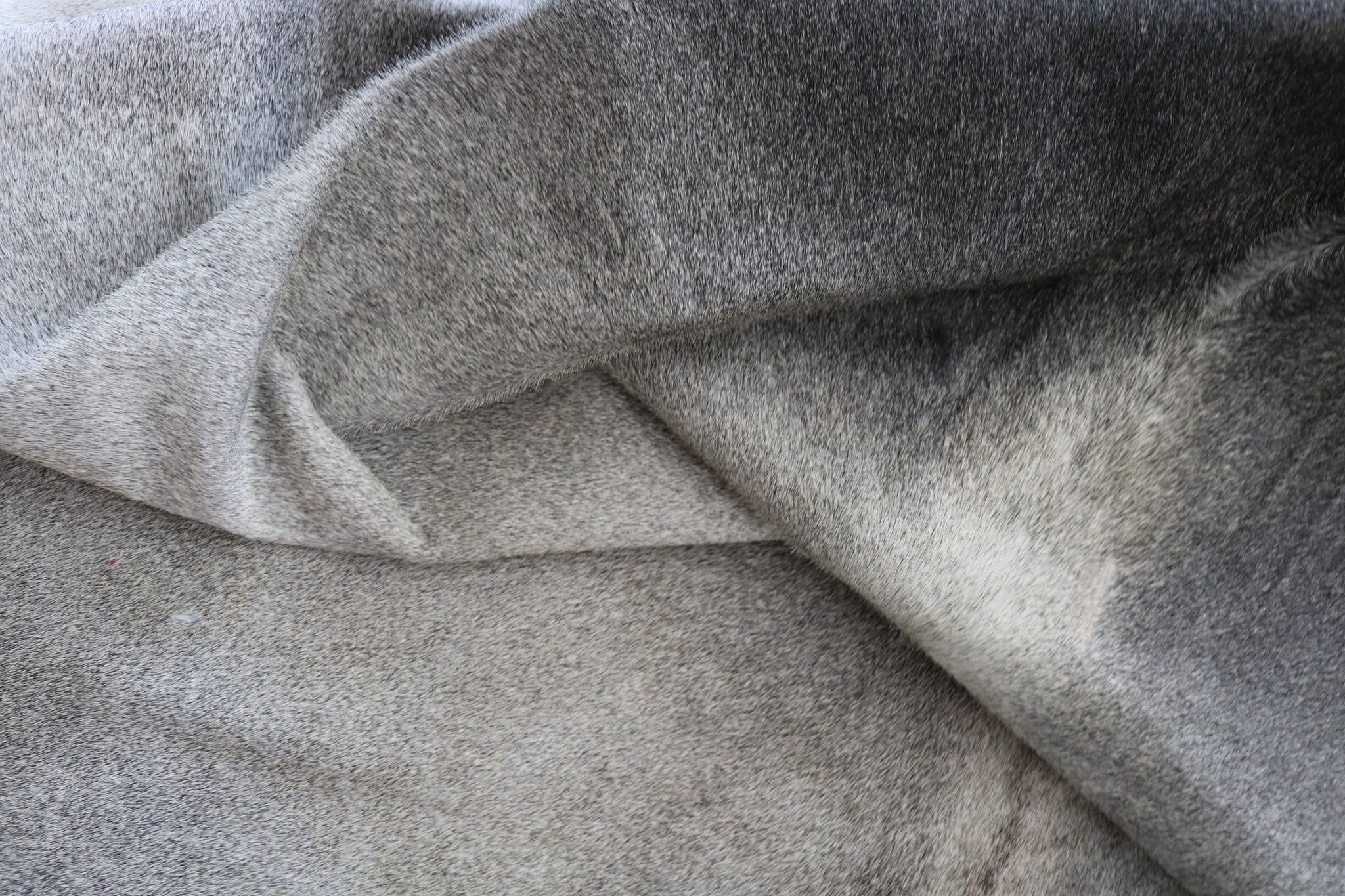 99347- SUPER BIG GREY  Cowhide Rug  SIZE XXXL - Premium Collection