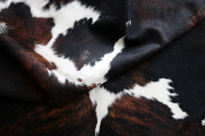 Cowhide Rug Tricolor XXXL Premium Collection. Code 97018.