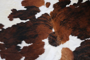 Beautiful Cowhide rug Tricolor XXL. Code 97021.