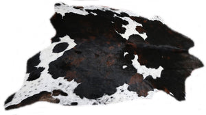 Beautiful Cowhide rug Tricolor XXL. Code 97025.