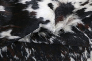 Cowhide Rug Tricolor XXXL . Code 97027