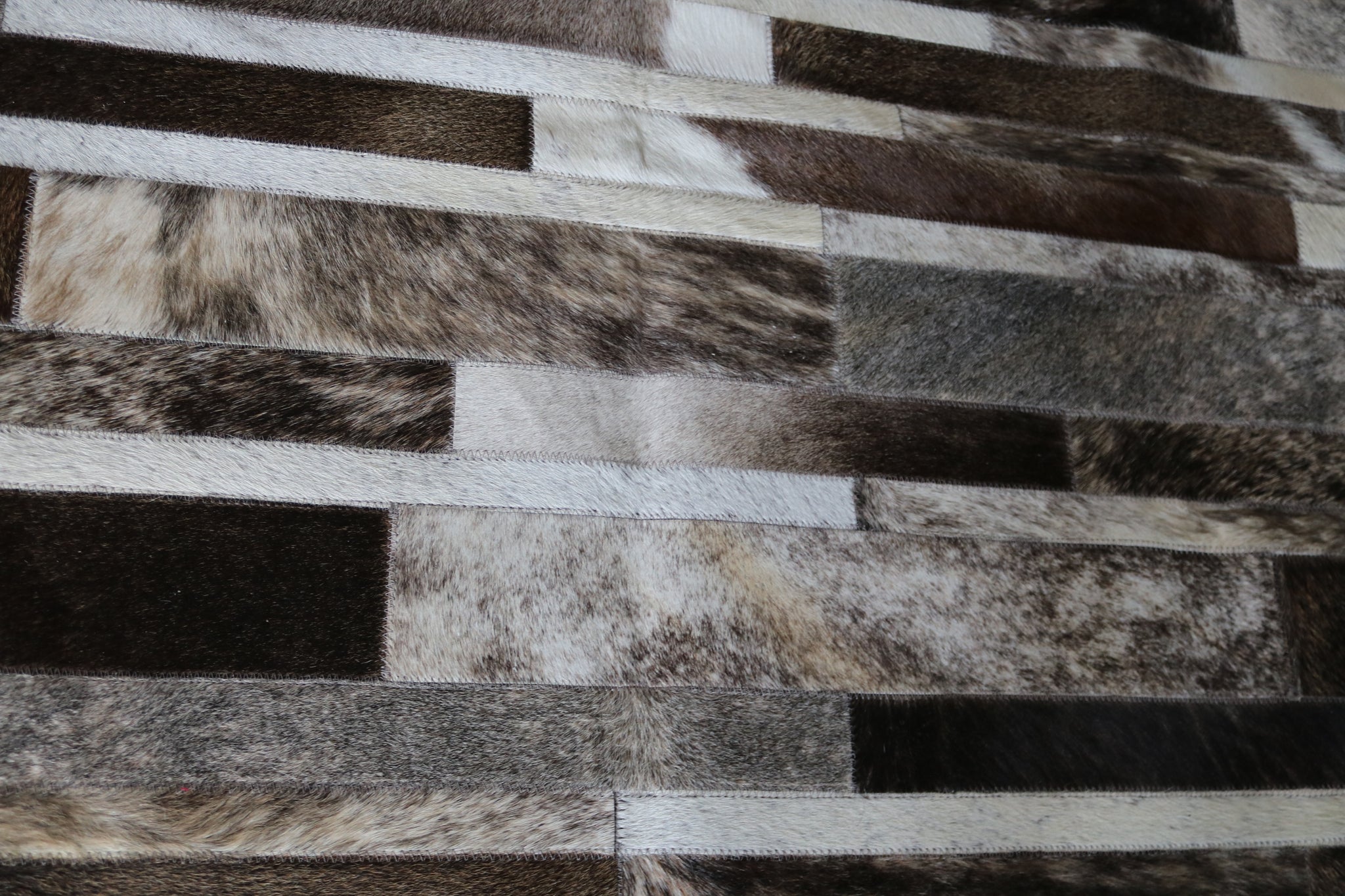 99519 Cowhide Patchwork rug - Premium  Collection SUPER BIG SIZE XXXL