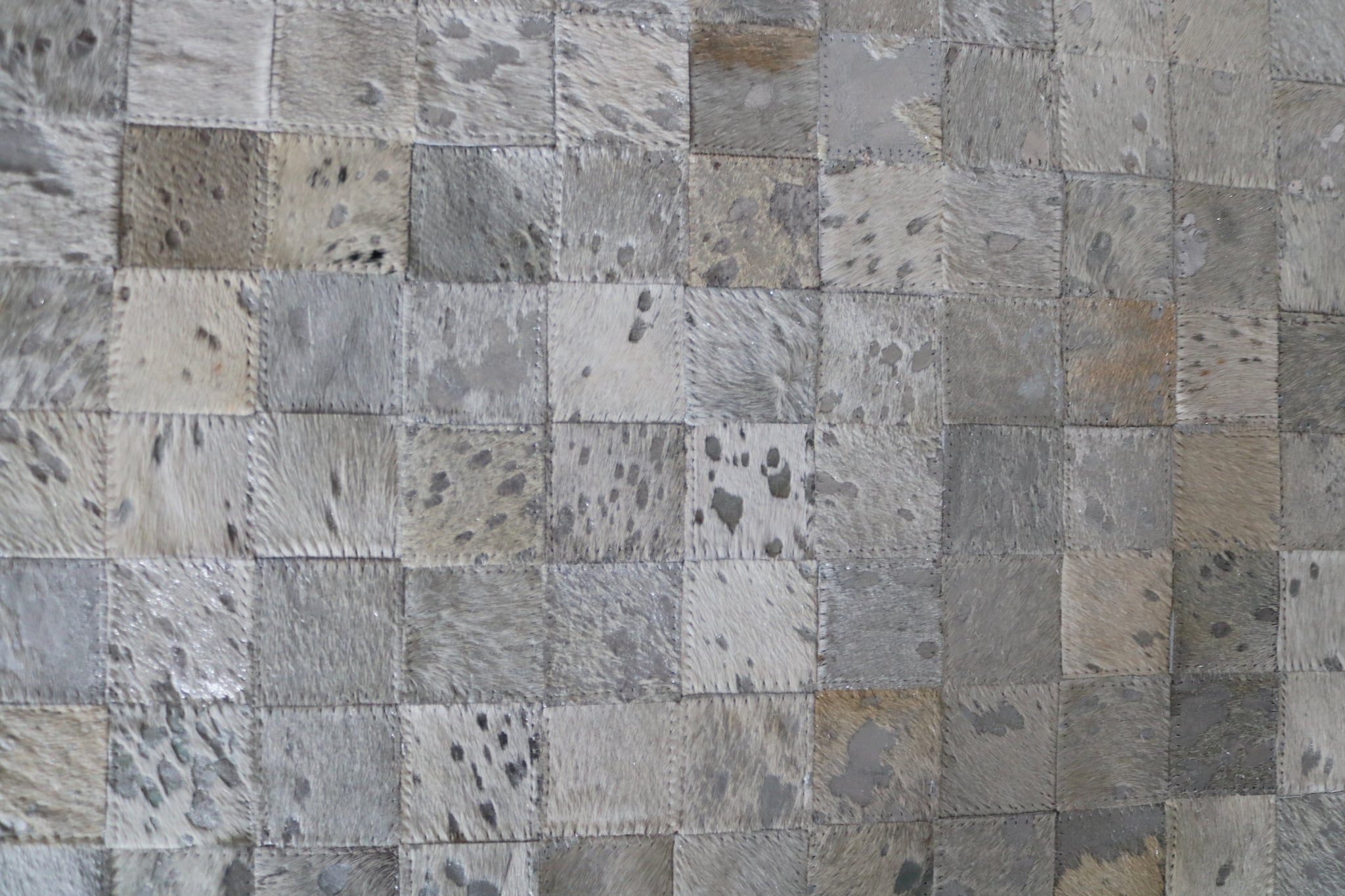 99524  Cowhide Patchwork rug - Premium  Collection RUNNER