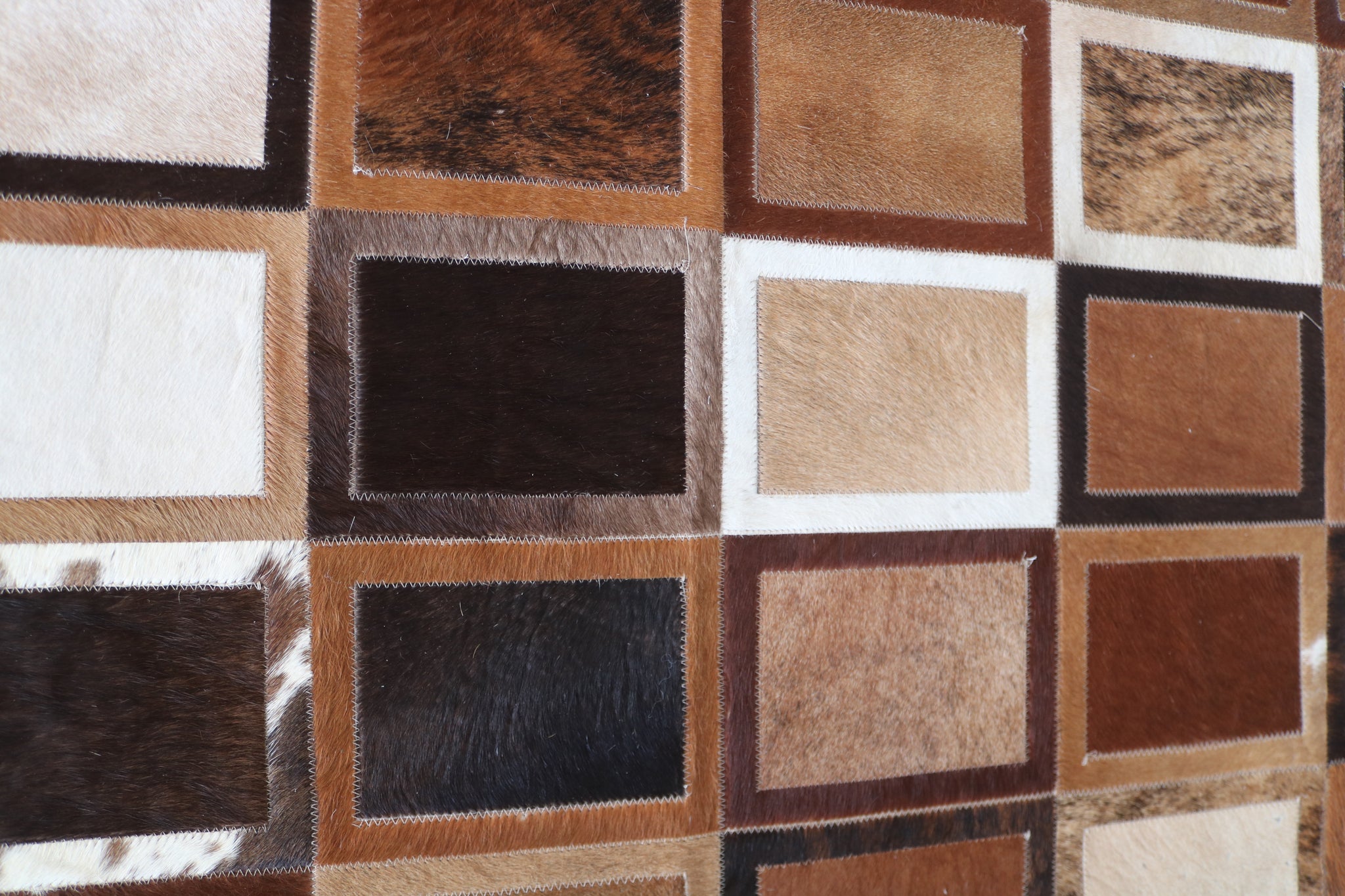 99542 Cowhide Patchwork rug - Premium  Collection RUNNER