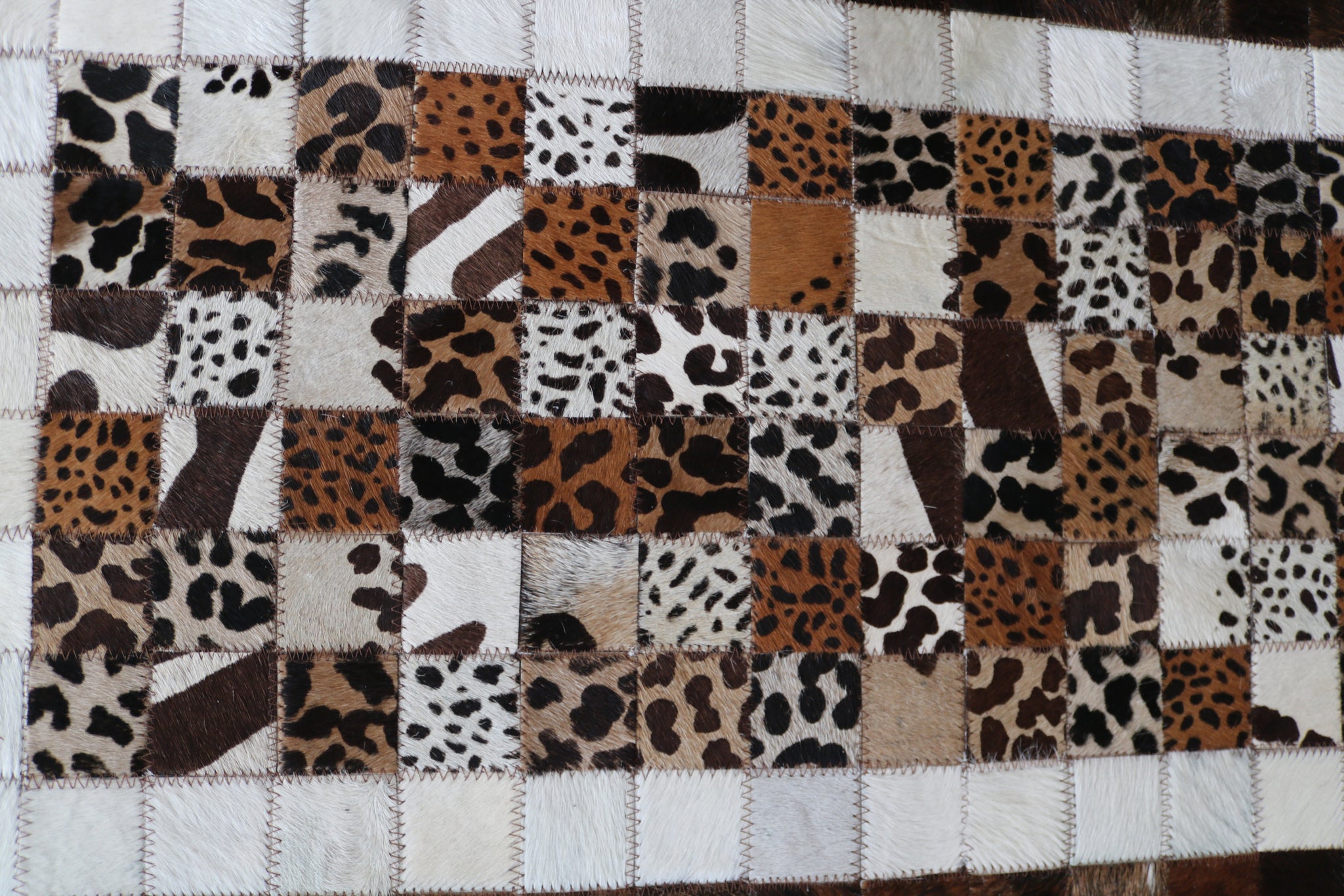99544 Cowhide Patchwork rug - Premium  Collection RUNNER