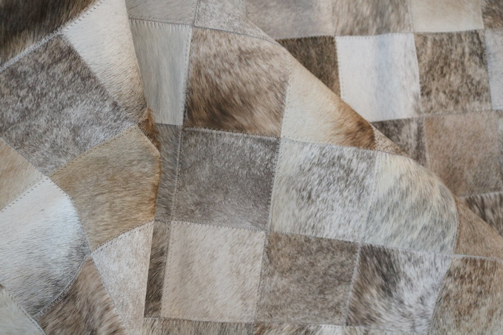 98116  Cowhide rug Collection PATCHWORK Cowhides in Canada