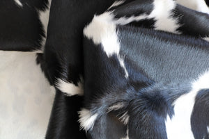 98176 Cowhide rug Collection Cowhides in Canada BLACK & WHITE