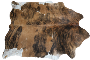 Exotic cowhide rug Tricolor . Code 96161.