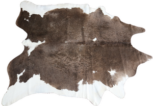 Dark Palomino and white Cowhide Rug. Code 95400.