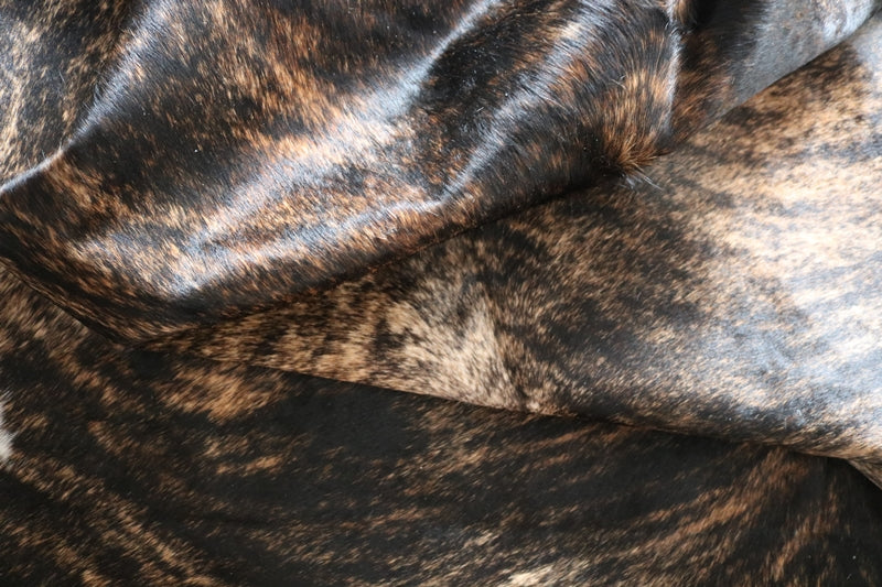 99239- SUPER BIG Brindle Cowhide Rug  SIZE XXXL - Premium Collection
