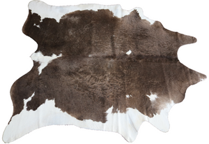 Dark Palomino and white Cowhide Rug. Code 95400.